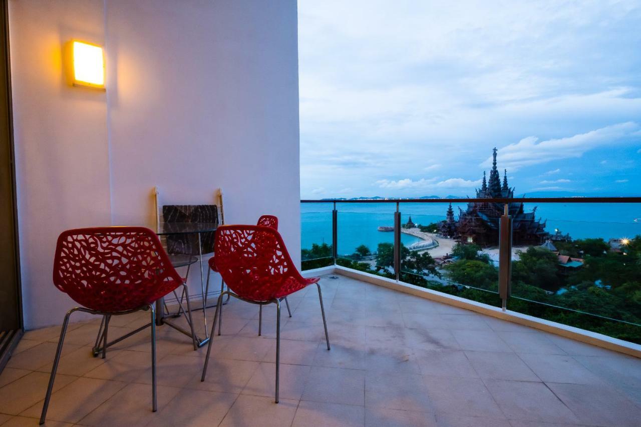 דירות פאטאיה Sanctuary Luxury Penthouse מראה חיצוני תמונה